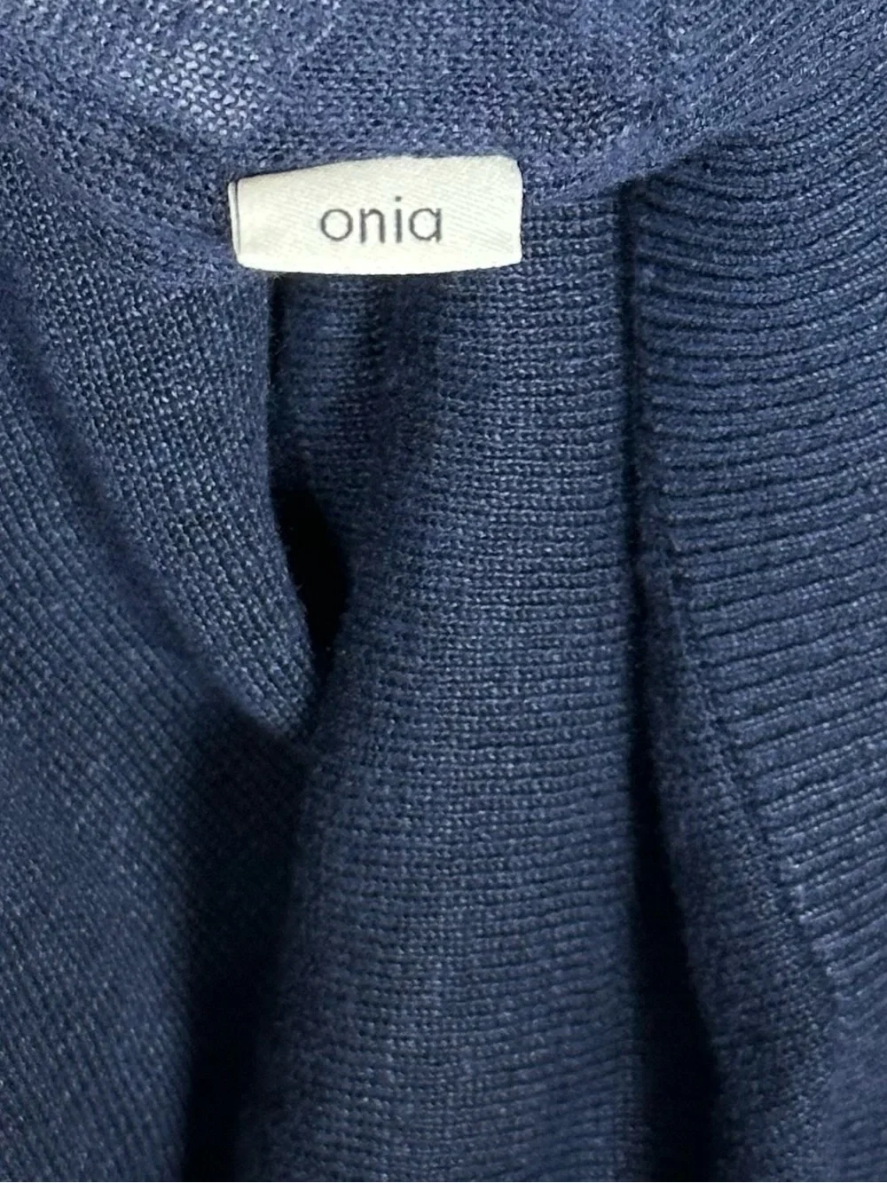 ONIA Sweater Mens Large Deep Navy Blue Johnny Polo 100% Linen Long Sleeve V-Neck